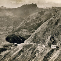 Tramway du Mont Blanc, rochers des Rognes