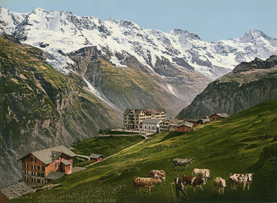 Ebneflüh, Mittaghorn, Grosshorn, Breithorn vus de Mürren, en 1900, par Photoglob N°0000016497