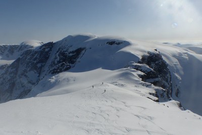 Entre Holmbukttinden et Jiekkevarri Entre Holmbukttinden et Jiekkevarri