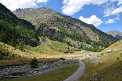 Revers de la Taillante vu de la vallée du Guil par Pline Revers de la Taillante vu de la vallée du Guil par Pline