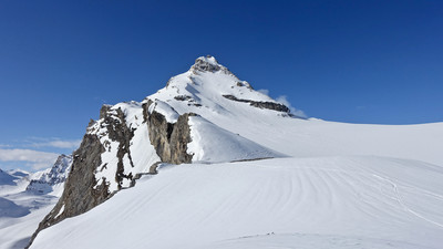 La montée en direction de Granta Parei La montée en direction de Granta Parei