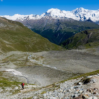La moraine vers le refuge, c'est longue!