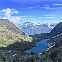 Vallon des Laures vue sur le lac Long en montant au col de Leppe