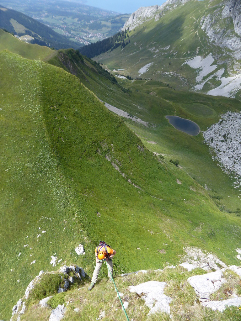Premier rappel pile en direction de l'arête