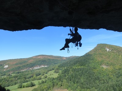 Clément à la sortie du toit dans L8