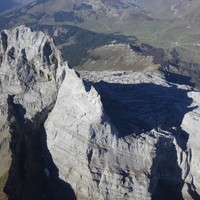 vue aérienne de l'arête du doigt à la Pointe Percée