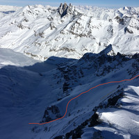 La ligne vue de l'arête ENE