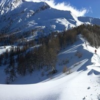 Cabane de Tante Yvonne au départ du gîte