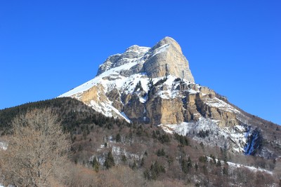 Face S de la Dent de Crolles et le Ravin de la Gorgette Face S de la Dent de Crolles et le Ravin de la Gorgette