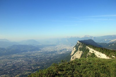 Vue sur Grenoble depuis les Grands Crêts Vue sur Grenoble depuis les Grands Crêts