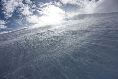 increasing gusts of the removing the tracks and creating crust