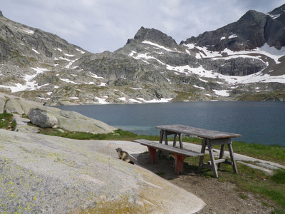 Terrasse refuge d'Arrémoulit