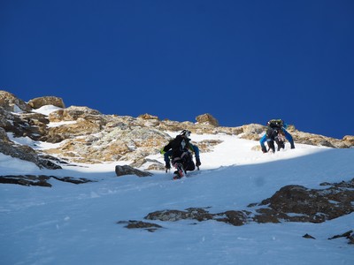 Pas Loin du Sommet Pas Loin du Sommet