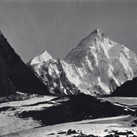 K2 par Vittorio Sella en 1909