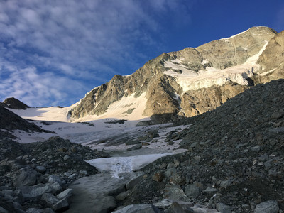 2700, là où on déchaussera