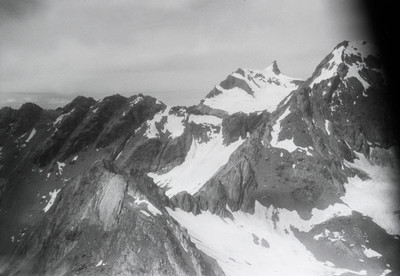Piz Val Pintga, Gross Schärhorn, Heimstock sur le trajet Zürich-Milano par Walter Mittelholzer Piz Val Pintga, Gross Schärhorn, Heimstock sur le trajet Zürich-Milano par Walter Mittelholzer