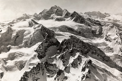 Massif des Mischabels par Walter Mittelholzer Massif des Mischabels par Walter Mittelholzer