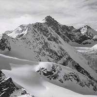 Zinalrothorn E par Walter Mittelholzer