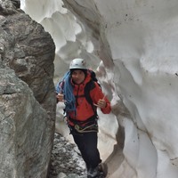 Névé à l'attaque de la variante Chaud