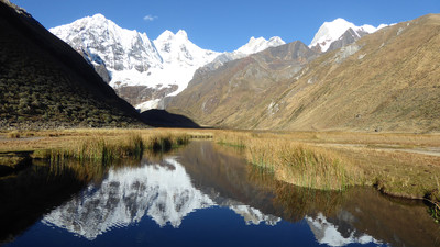 Jirishanca depuis le camp paradisiaque de Jahuacocha Jirishanca depuis le camp paradisiaque de Jahuacocha