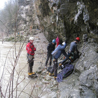 Ob Savi [Dry-tooling] - first corner (mountaineering school, flood)