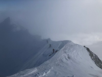 Comme dans un rêve. Comme dans un rêve.