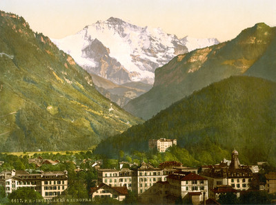 Interlaken et Jungfrau, en 1900 par Photoglob N°0000006617