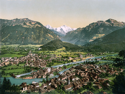 Interlaken et Jungfrau, en 1900 par Photoglob N°0000009425