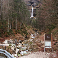 Cascade Peričnik, en rive gauche de la vallée Vrata