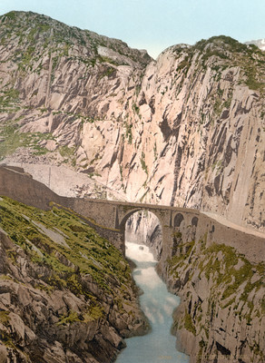 Pont du Diable sur la Reuss en 1900 par Photoglob N°0000017029 Pont du Diable sur la Reuss en 1900 par Photoglob N°0000017029