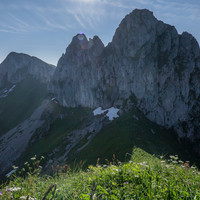Vue sur le sommet de l'Aiguille de Darbon. © www.sentier-nature.com