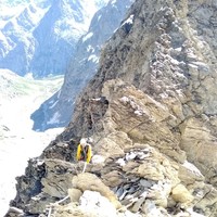 Section en moins bon rocher à l'ouest du col de Vaccivier