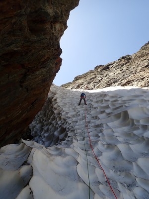9/08/20 Suivant l'état de la neige , préférer prendre les 2 premiers rappels
