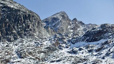 Mont Paramont vu depuis les lacs des Usselettes (Alta Via 2)