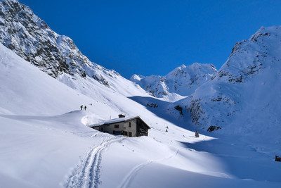 Refuge de la Combe Madame Refuge de la Combe Madame