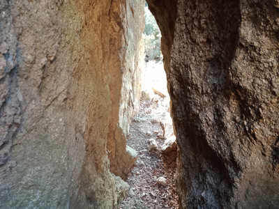 Depuis le couloiur, la grotte... Depuis le couloiur, la grotte...