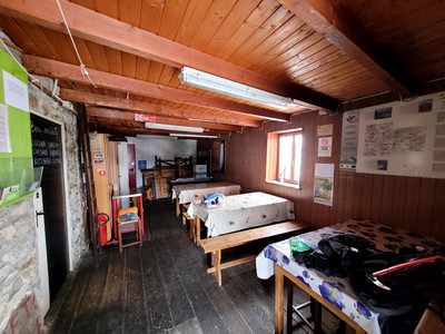 Refuge Questa salle a manger hiver 2 Refuge Questa salle a manger hiver 2