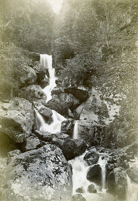 Cascade de Gavet vers 1885 par inconnu Cascade de Gavet vers 1885 par inconnu
