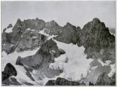 Meije-Pavé-Pic Gaspard vus de la Grande Ruine par Aubrey Le-Blond / Elisabeth Hawkins-Whitshed Meije-Pavé-Pic Gaspard vus de la Grande Ruine par Aubrey Le-Blond / Elisabeth Hawkins-Whitshed