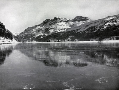 Lac de Sils par Aubrey Le-Blond / Elisabeth Hawkins-Whitshed Lac de Sils par Aubrey Le-Blond / Elisabeth Hawkins-Whitshed