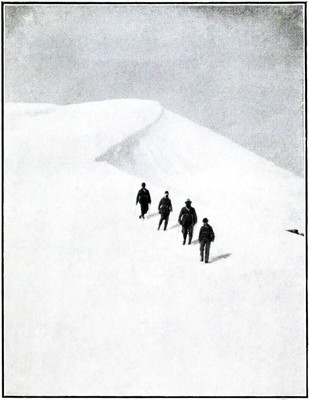 Descente dans la neige Aubrey Le-Blond / Elisabeth Hawkins-Whitshed Descente dans la neige Aubrey Le-Blond / Elisabeth Hawkins-Whitshed