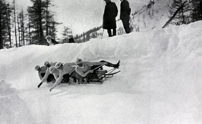 Bobsleigh par Aubrey Le-Blond / Elisabeth Hawkins-Whitshed Bobsleigh par Aubrey Le-Blond / Elisabeth Hawkins-Whitshed