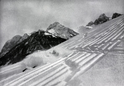 Ski par Aubrey Le-Blond / Elisabeth Hawkins-Whitshed Ski par Aubrey Le-Blond / Elisabeth Hawkins-Whitshed