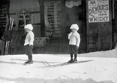 Ski par Aubrey Le-Blond / Elisabeth Hawkins-Whitshed Ski par Aubrey Le-Blond / Elisabeth Hawkins-Whitshed