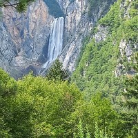 La cascade Boka, juste à l'W de Bovec