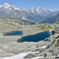 Lacs du Tachuy vus depuis le col du Tachuy ou du Petit