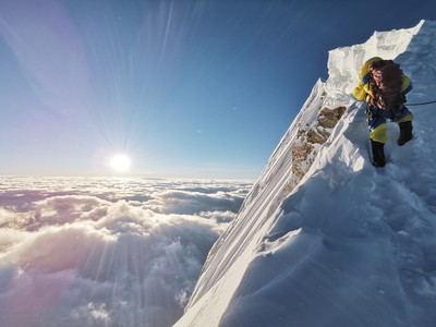 [Concours Photo Sophie 2021] Sommet du manaslu 8163m