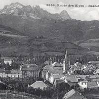 Barcelonnette, Chapeau de Gendarme, Pain de Sucre (CPA)