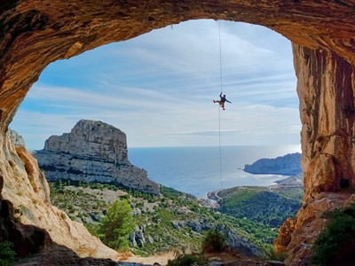 [Concours Photo Sophie 2021] Rappel de la Grotte de l'Ermite