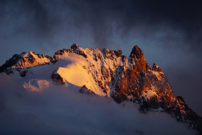 [Concours Photosophie 2021] La Meije flamboie entre les nuages